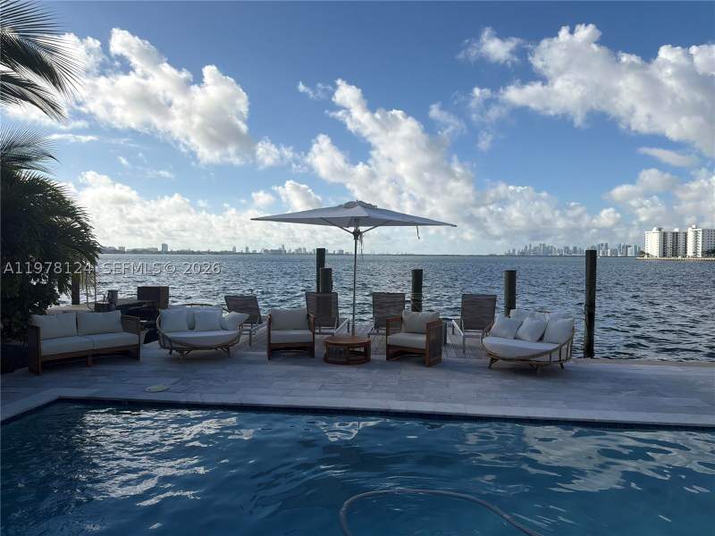 3 bedroom Condominium at 1930 Bay Dr 4, Isle Of Normandy Miami Vi, Miami Beach — photo 3