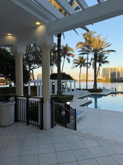 3225 NE 184th Street 10303, Aventura FL - photo 24 of 33