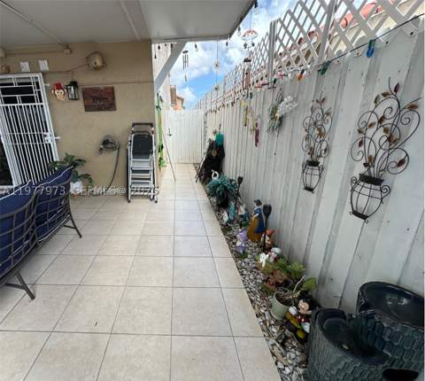 2385 W 69th St 2385-A, Hialeah FL - photo 20 of 22
