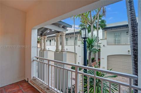 1415 Sunset Harbour Dr 202, Miami Beach FL - photo 16 of 34