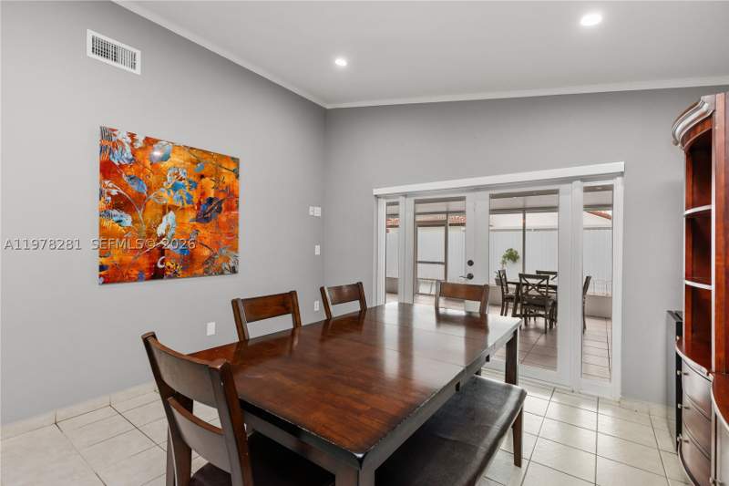 4 bedroom SingleFamilyResidence at 14358 SW 168th St, Maralex Homes, Miami — photo 5