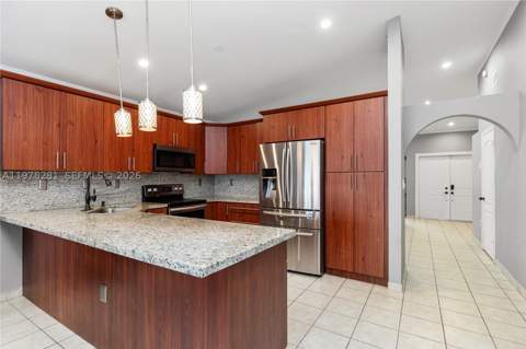 14358 SW 168th St, Miami FL - photo 8 of 34