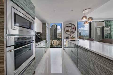 460 NE 28th St 1901, Miami FL - photo 7 of 50