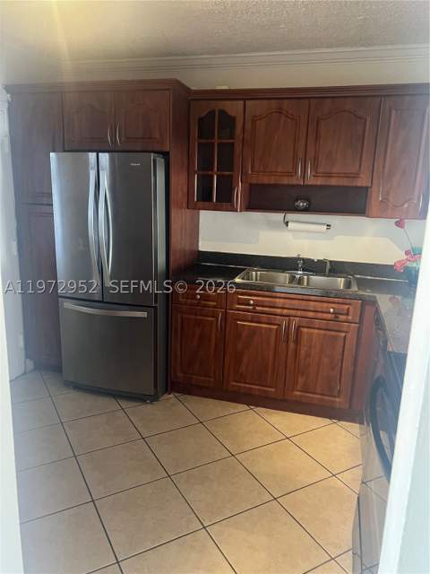 18601 NE 14th Ave 411, Miami FL - photo 8 of 10