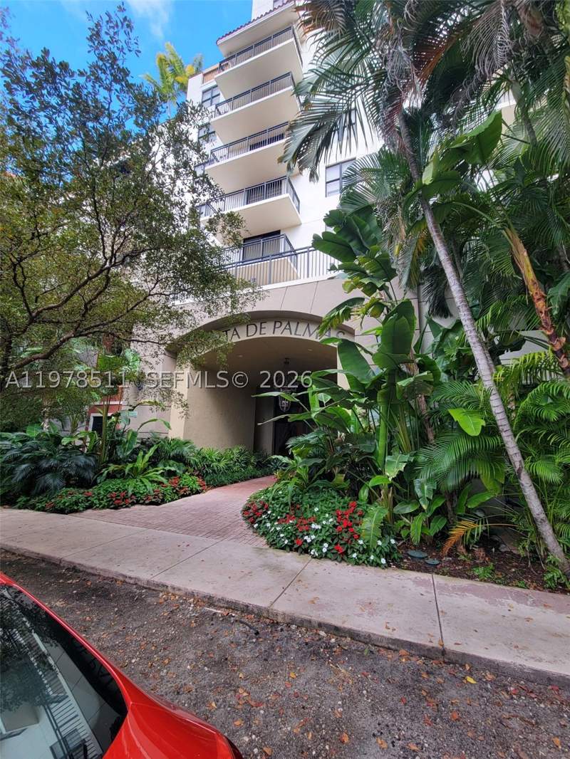 2 bedroom Condominium at 888 S Douglas Rd 1110, Puerta De Palmas Condo, Coral Gables — photo 2