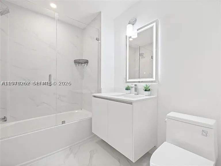 2 bedroom Condominium at 700 NE 24th St 606, Aria Reserve Miami, Miami — photo 5