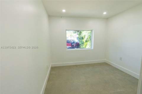 905 Tangier St, Coral Gables FL - photo 6 of 13