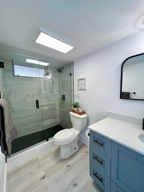 8530 Byron Ave 402, Miami Beach FL - photo 18 of 29