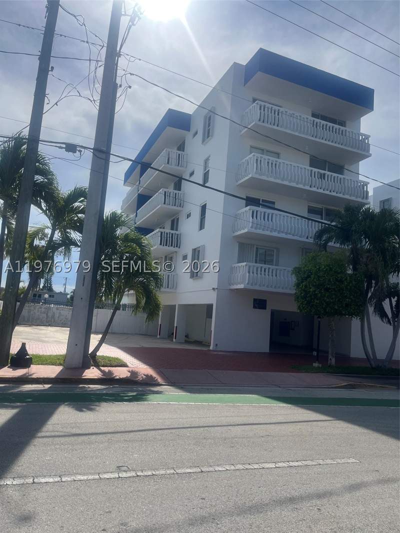 2 bedroom Condominium at 8530 Byron Ave 402, Colonnade Bay Condo, Miami Beach — photo 2
