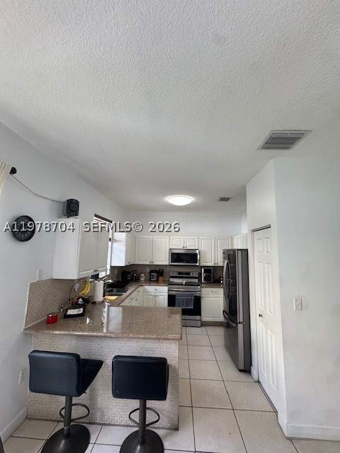 12923 SW 135th Ter, Miami FL - photo 13 of 71