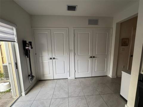 476 NE 5th Terrace, Florida City FL - photo 15 of 52
