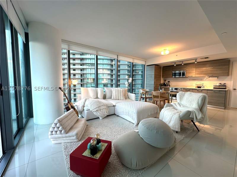 1 bedroom Condominium at 650 NE 32nd St 2108, Paraiso Bay Condo, Miami — photo 2