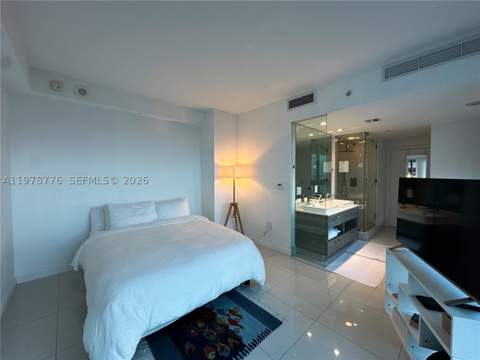 650 NE 32nd St 2108, Miami FL - photo 9 of 17