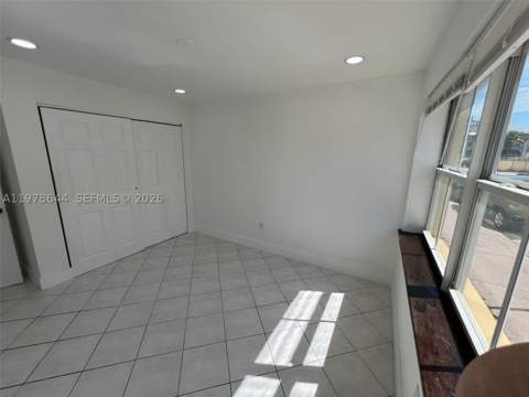 1308 Drexel Ave 103, Miami Beach FL - photo 14 of 35