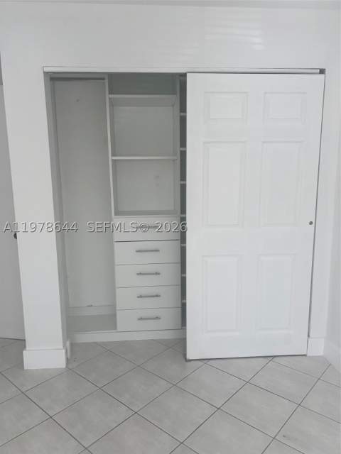 1308 Drexel Ave 103, Miami Beach FL - photo 15 of 35