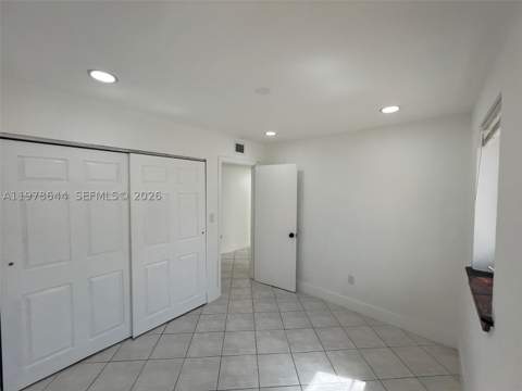 1308 Drexel Ave 103, Miami Beach FL - photo 17 of 35