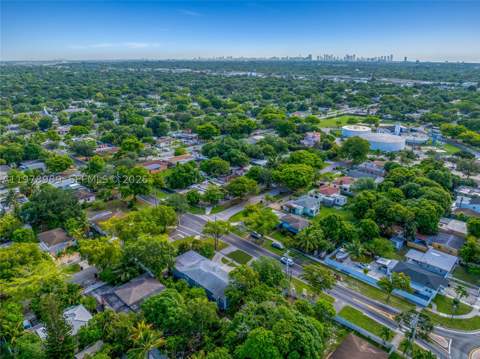 12090 NW 12th Ave, North Miami FL - photo 11 of 46