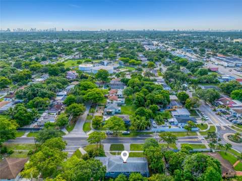12090 NW 12th Ave, North Miami FL - photo 12 of 46