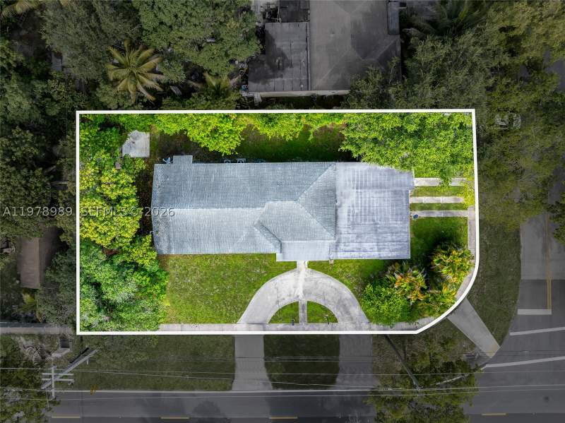 4 bedroom SingleFamilyResidence at 12090 NW 12th Ave, Sunkist Grove, North Miami — photo 2