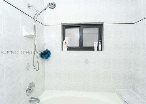 14172 NW 87th Ct, Miami Lakes FL - photo 17 of 31