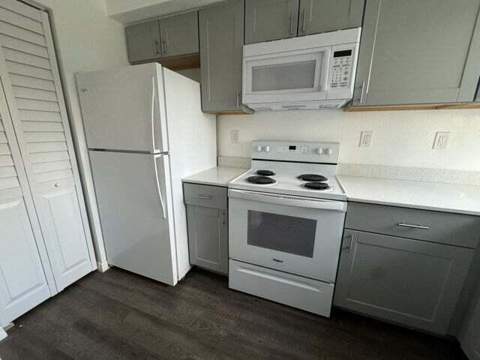 206 NW 84th Street 206, Miami FL - photo 8 of 20