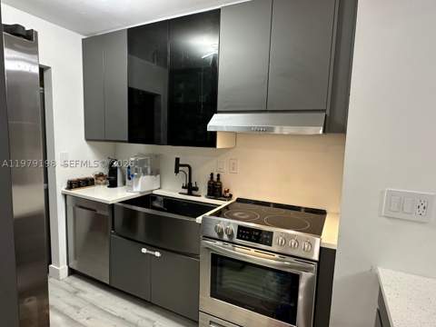 931 NE 199th St 102-22, Miami FL - photo 11 of 14