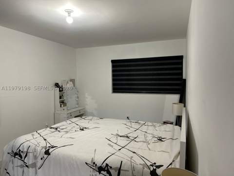 931 NE 199th St 102-22, Miami FL - photo 12 of 14