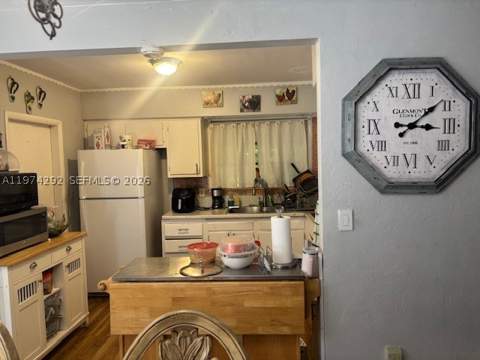 15 NE 130th St, North Miami FL - photo 7 of 18
