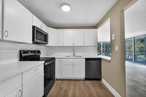 700 NW 214th St 321, Miami Gardens FL - photo 13 of 40