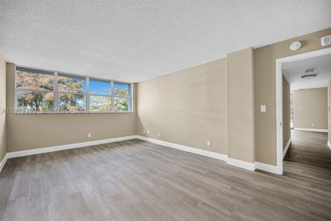 700 NW 214th St 321, Miami Gardens FL - photo 22 of 40