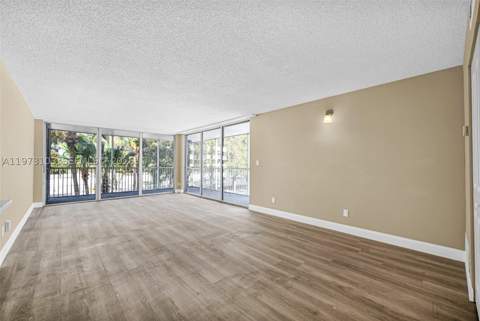 700 NW 214th St 321, Miami Gardens FL - photo 6 of 40