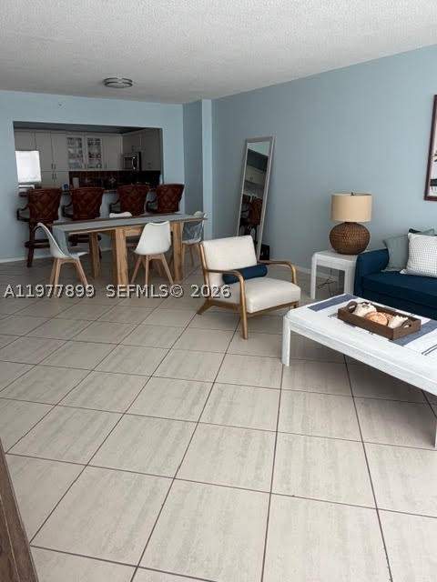 5601 Collins Ave 505, Miami Beach FL - photo 7 of 25