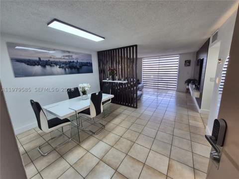 8405 NW 8th St 304, Miami FL - photo 9 of 24