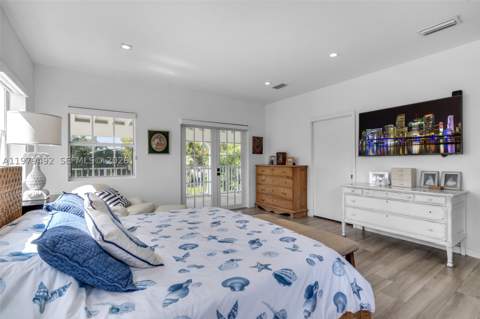 707 W 54th St, Miami Beach FL - photo 22 of 54