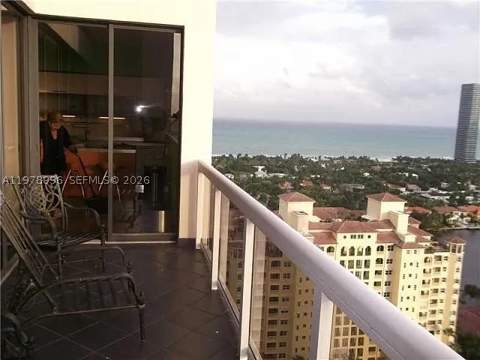 20185 E Country Club Dr Ts-3, Aventura FL - photo 9 of 18