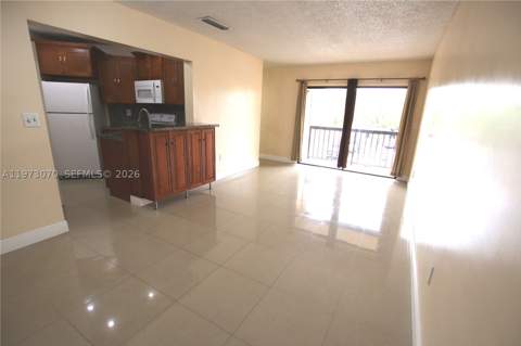 690 W Park Dr 2-204, Miami FL - photo 18 of 62