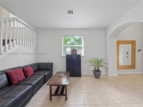 363 NE 25th Ter, Homestead FL - photo 10 of 46
