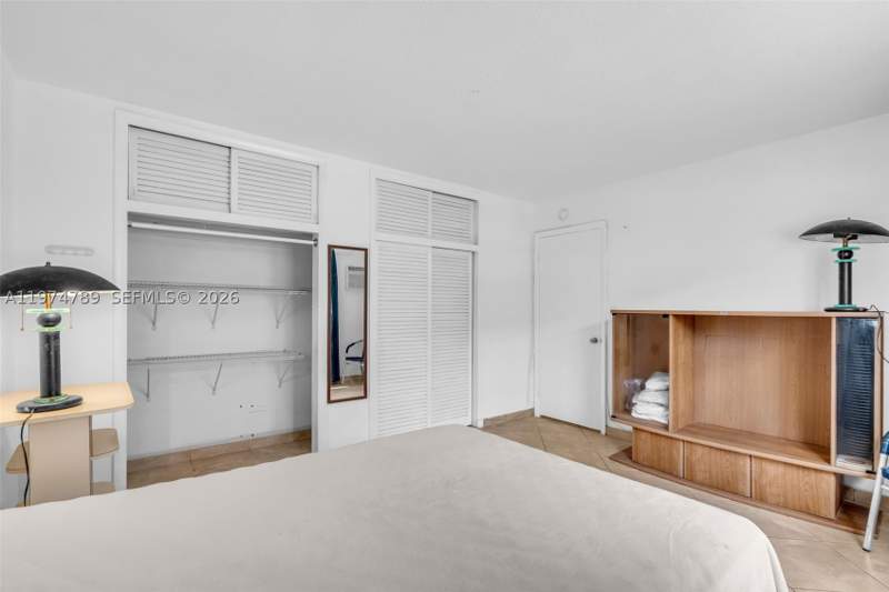 1 bedroom StockCooperative at 17050 NE 14th Ave 106, Mar-Len Gardens No 3 Corp, Miami — photo 5
