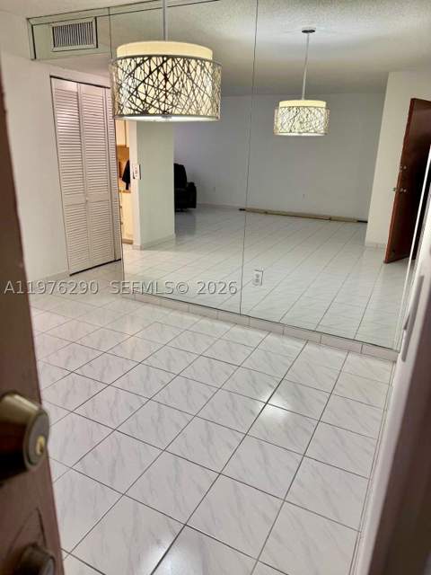 9400 West Flagler St 312, Miami FL - photo 8 of 34