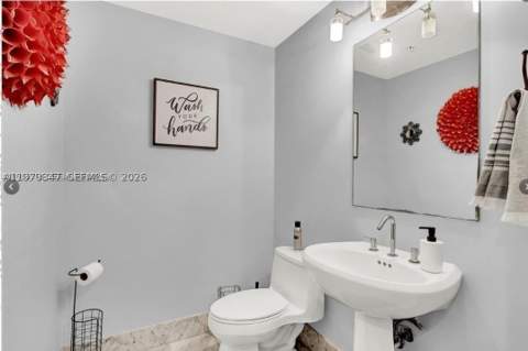 244 Biscayne Blvd 440, Miami FL - photo 20 of 41