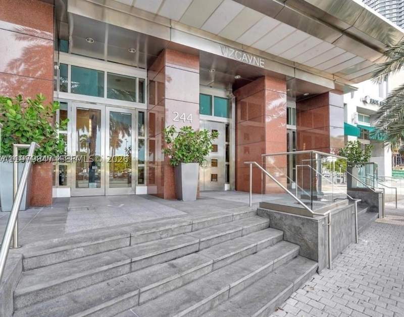 1 bedroom Condominium at 244 Biscayne Blvd 440, Vizcayne North Condo, Miami — photo 4