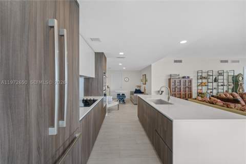 488 NE 18th St 2112, Miami FL - photo 14 of 31