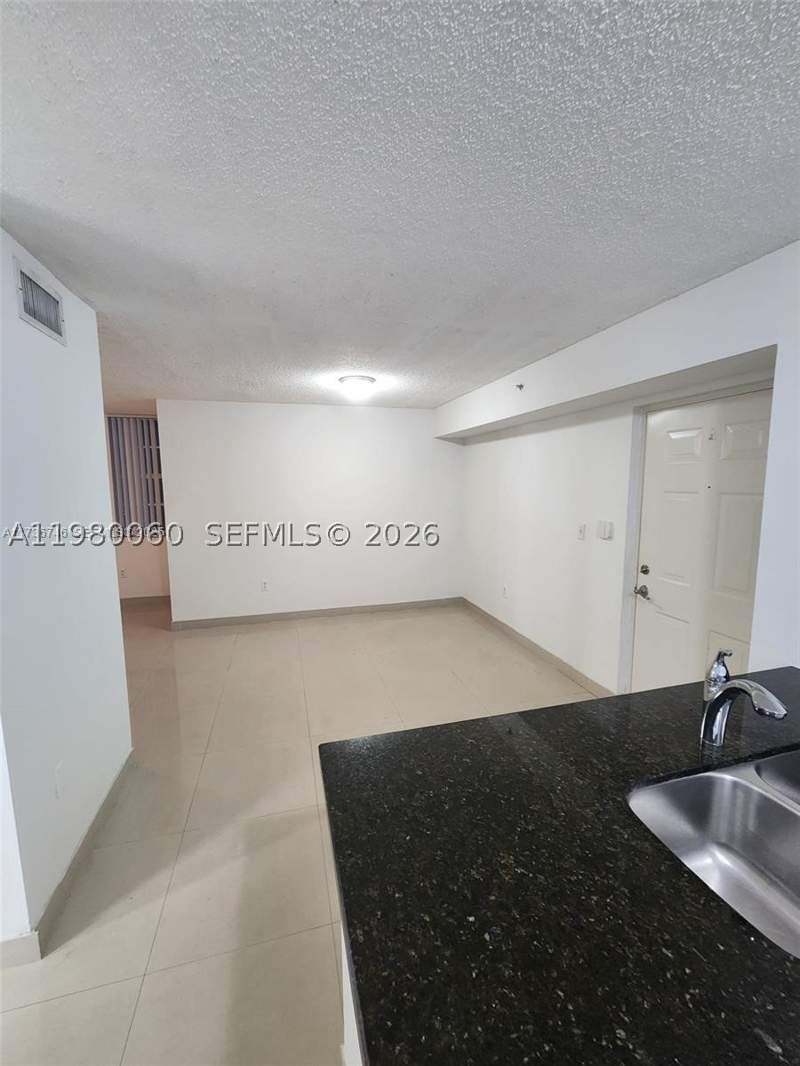 1 bedroom Condominium at 4560 NW 107th Ave 207-12, Enclave At Doral Condo No, Doral — photo 4