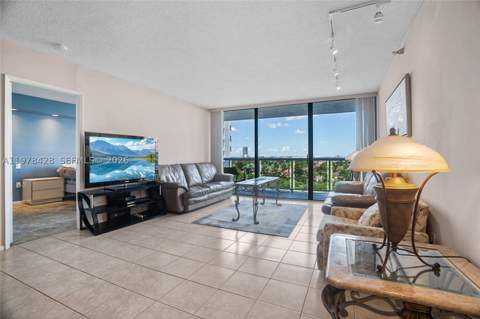 20515 E Country Club Dr 849, Aventura FL - photo 21 of 50