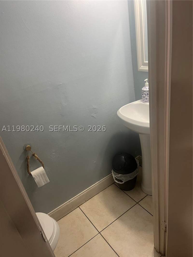 2 bedroom Condominium at 4331 W 11th Ln 65, Mango Hill Condo No 2, Hialeah — photo 5