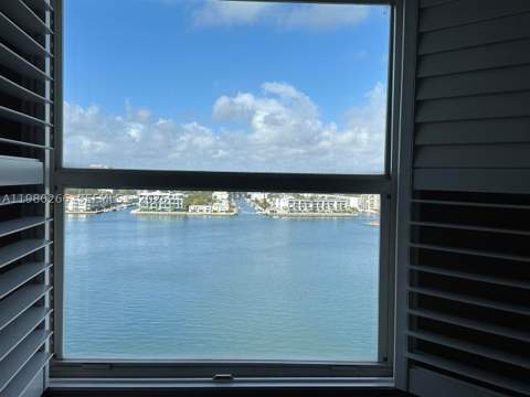 17100 N Bay Rd 1904, Sunny Isles Beach FL - photo 22 of 24