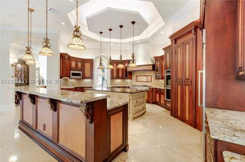 11400 SW 67th Ave, Pinecrest FL - photo 13 of 29