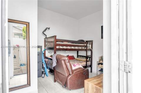 2900 SW 19th St, Miami FL - photo 16 of 24