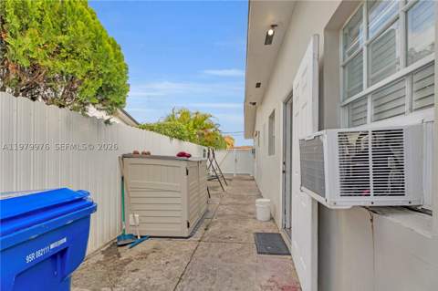 2900 SW 19th St, Miami FL - photo 22 of 24