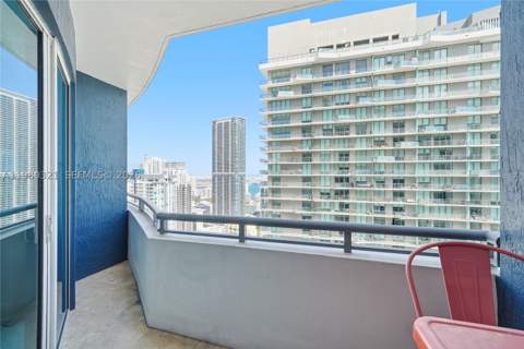 60 SW 13th St 4414, Miami FL - photo 10 of 56